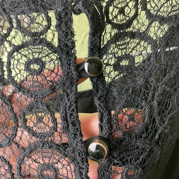 Monteau Black Top Sleeveless Lace Fringe Small - Picture 4 of 5